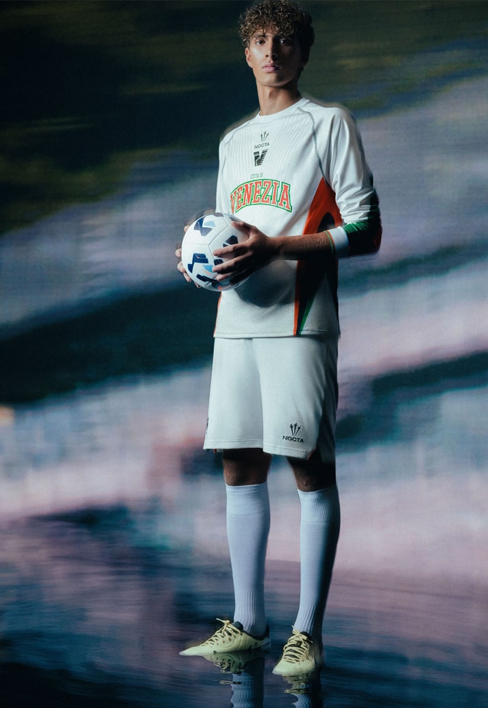 Venezia 2024/25 Away Shirt
